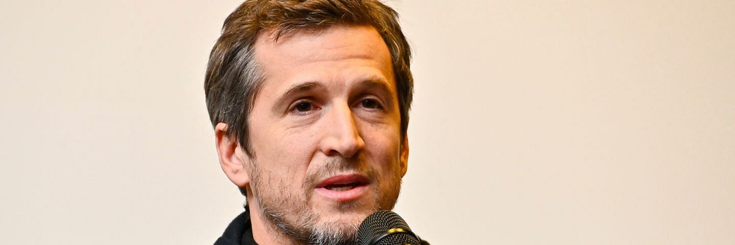 Guillaume Canet micro