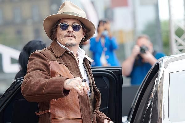 Johnny Depp Leaves The Maria Cristina Hotel, 69Th San Sebastian International Film Festival, Spain - 23 Sep 2021