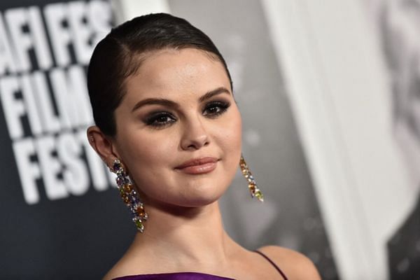 Selena Gomez cheveux