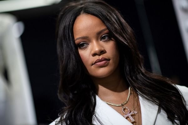 Rihanna Umbrella