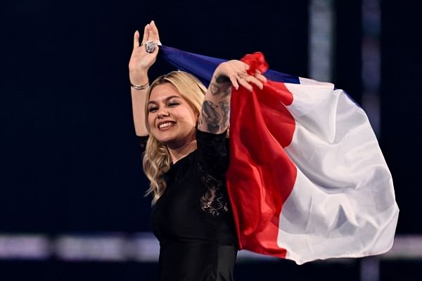 Louane coupe