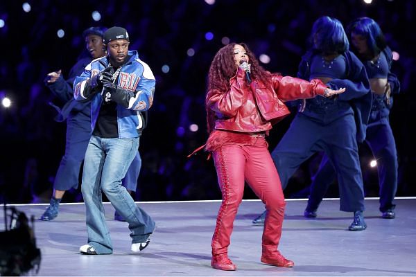 Kendrick Lamar, SZA @ LIX Super Bowl Halftime