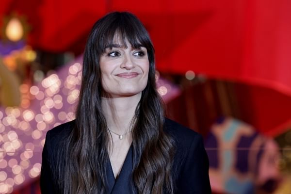 Clara Luciani @ Inauguration illuminations de Noël 2025, Galeries Lafayette